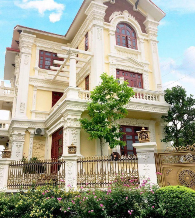 Nhà cho thuê tại Linh Đàm. Diện tích từ 60 đến 300m2, từ 15 đến 45 triệu.