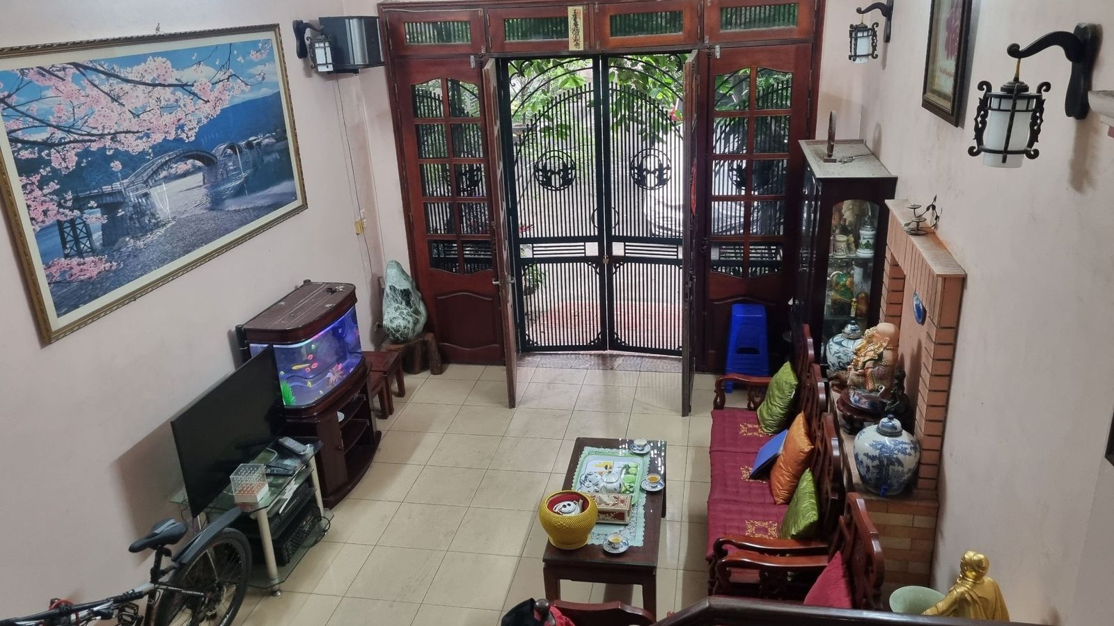 Bán nhà 5 tầng Nguyễn Văn Huyên Cầu Giấy 19,8 tỷ - kinh doanh đỉnh cao - thuộc khu bộ công an, đường thoáng, ô tô tránh