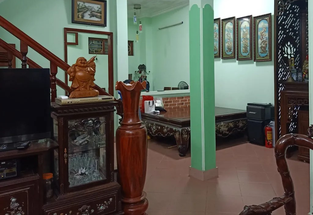Bán nhà 4 tầng Chính Kinh, Thanh Xuân 16,8 tỷ nét căng, ô tô đỗ cửa, đất nở hậu, đầu tư cho thuê hết ý