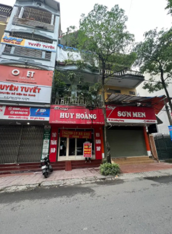 Bán nhà 3 tầng Lê Hồng Phong Hà Đông 21,5 tỷ - sổ vuông chằn chặn, 4,2m mặt tiền - đang cho thuê ổn định, đường rộng ô tô tránh