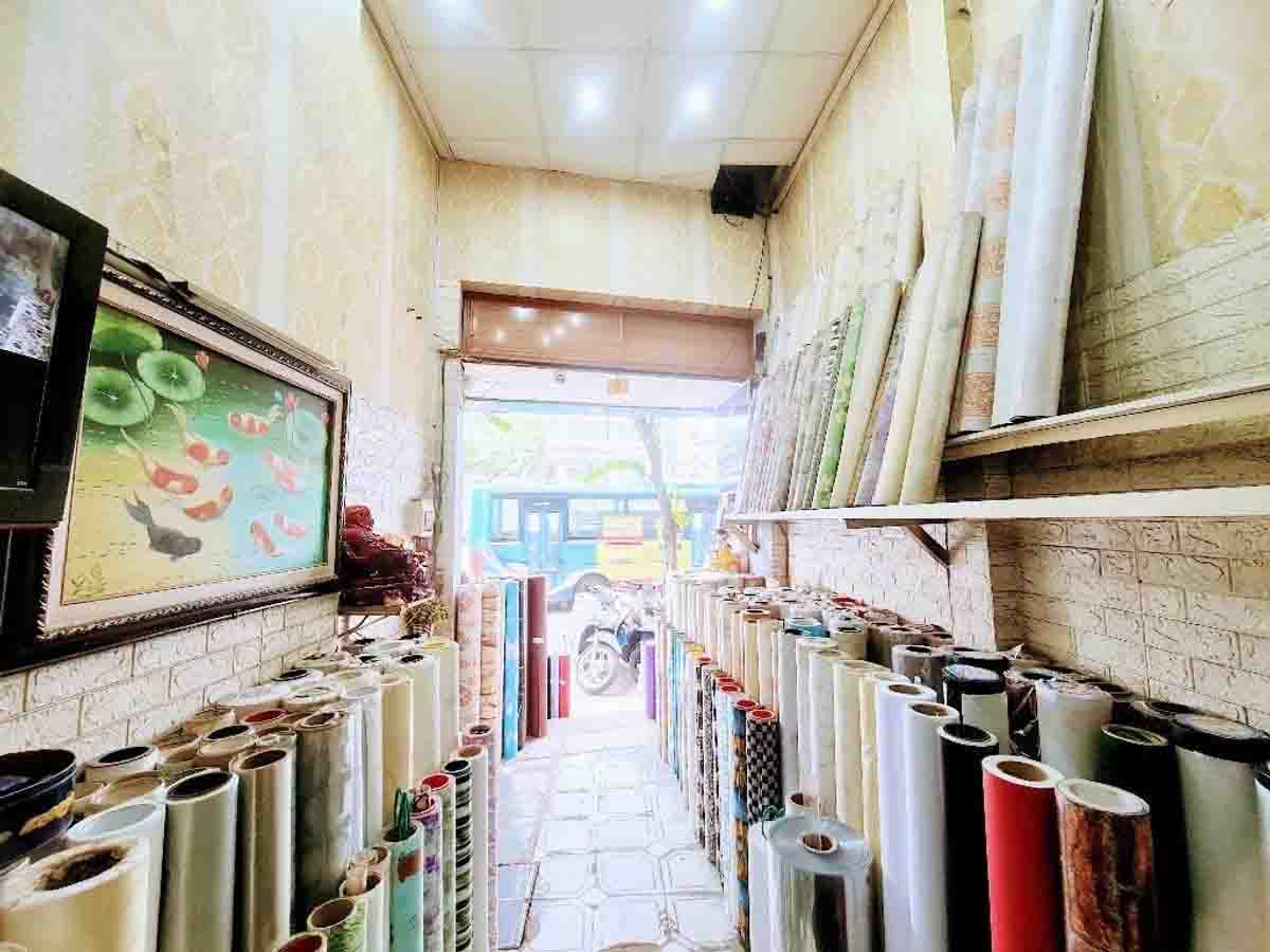 Bán nhà mặt phố Giải Phóng, 7 tỷ, 5 tầng, kinh doanh bất chấp mọi ngành, mở cửa ra là có tiền về
