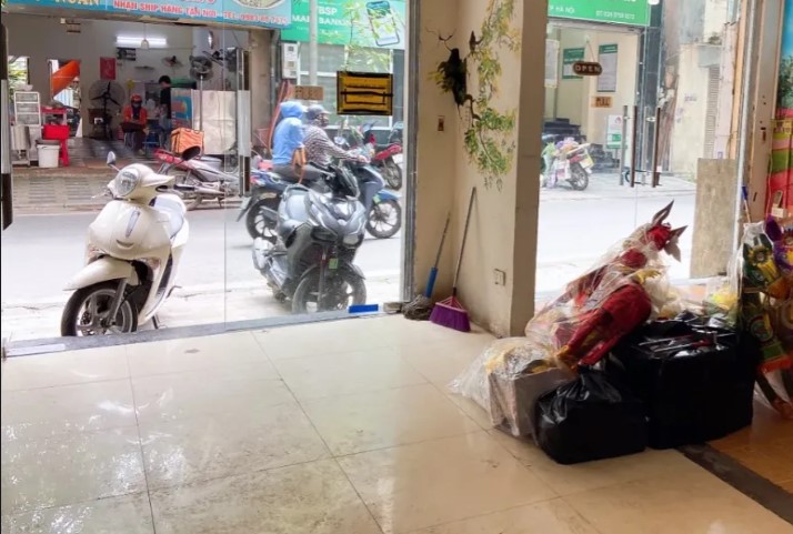 Bán nhà Yên Phụ, ngay mặt phố, kinh doanh đỉnh, mặt tiền lý tưởng, thông số vàng, đa tiện ích