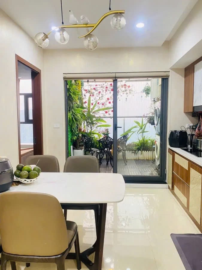 Bán căn hộ chung cư Văn Khê, giá 5.9 tỷ, view đẹp, tiện ích 5 sao