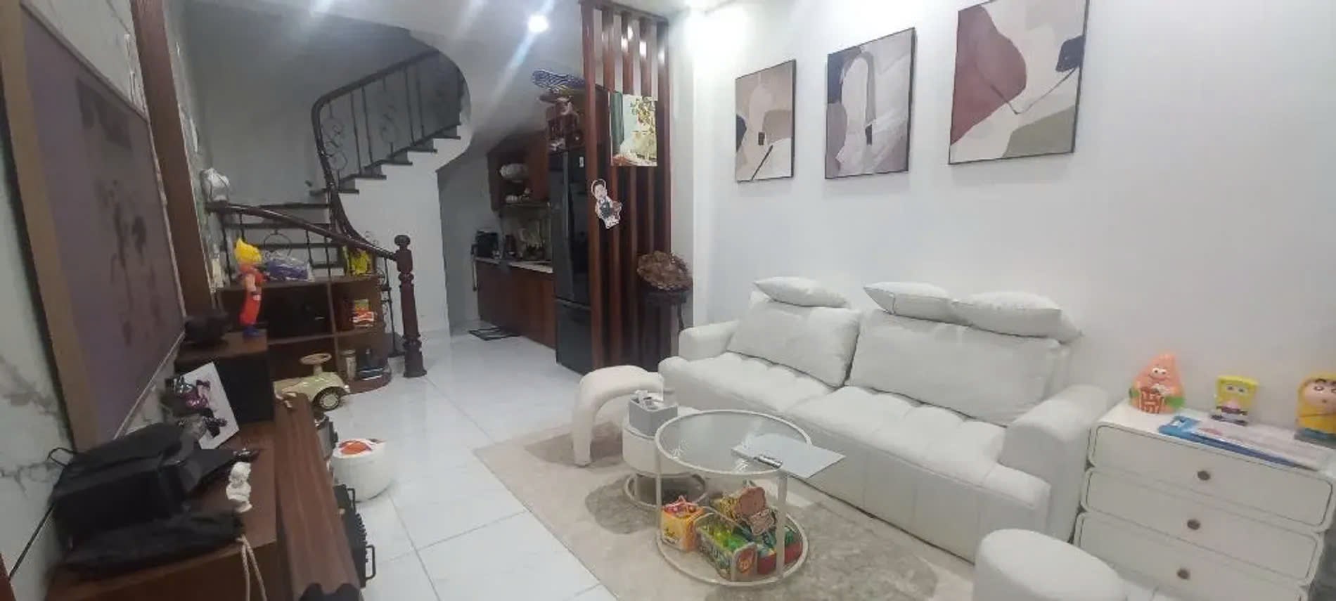 Bán nhà riêng An Trạch, giá 6 tỷ, ngõ nông, ô tô vào thoái mái
