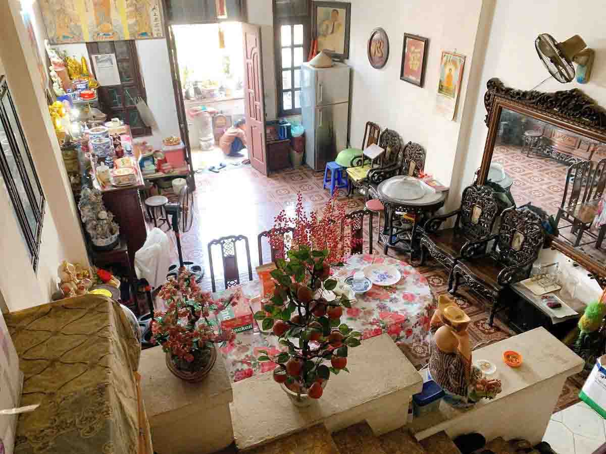 Bán nhà mặt phố Tây Sơn Đống Đa, 28 tỷ, 71m2, vỉa hè rộng, kinh doanh sầm uất