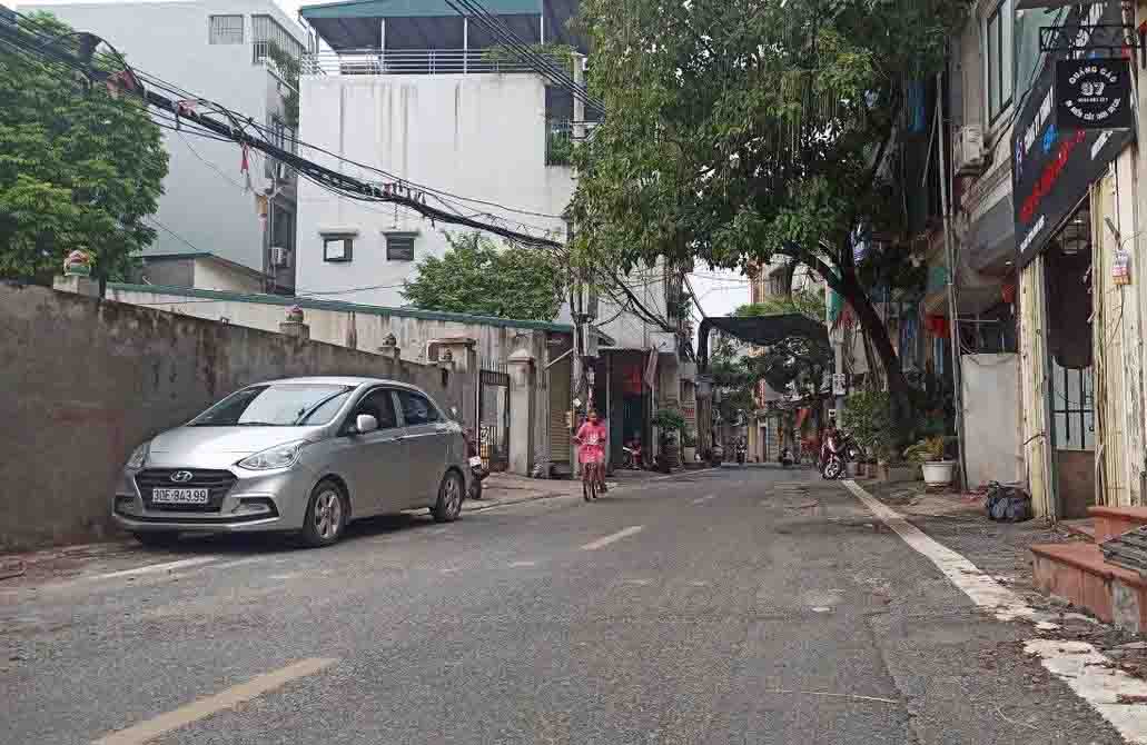 Bán nhà Ngũ Nhạc Thanh Trì, 4,6 tỷ có hộ khẩu Hoàng Mai, nhà mặt phố, kinh doanh bất chấp mọi ngành hàng