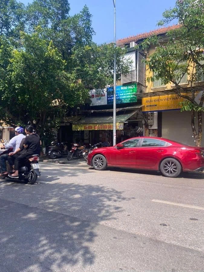 Bán nhà Phùng Hưng Hoàn Kiếm, diện tích 47m2, mặt tiền 4,2m, giá 15.5 tỷ