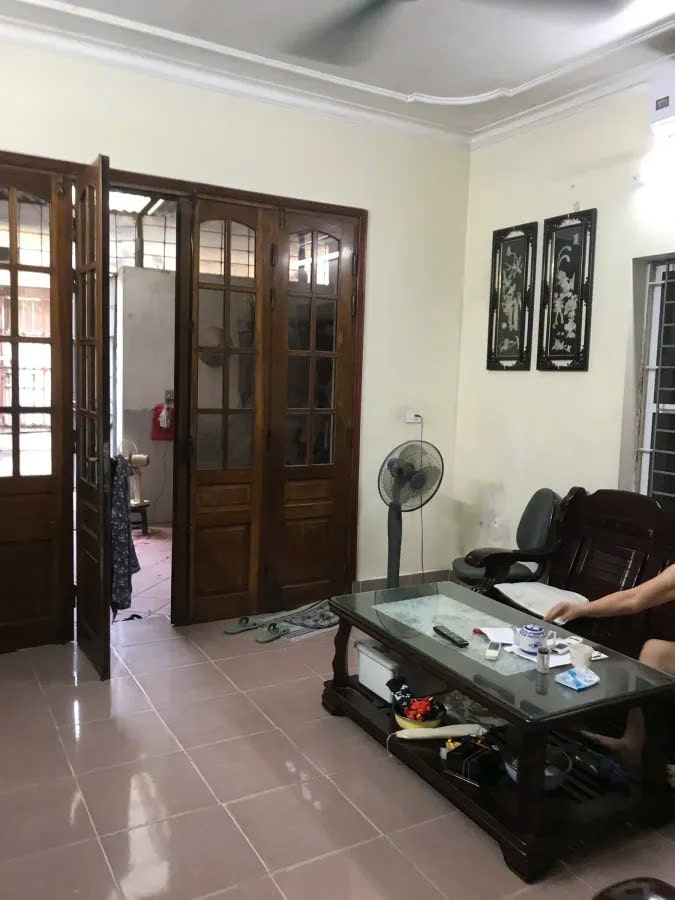 Bán nhà Phú Viên Long Biên, diện tích 120m2, mặt tiền 5m, giá 11.5 tỷ, ô tô tránh nhau