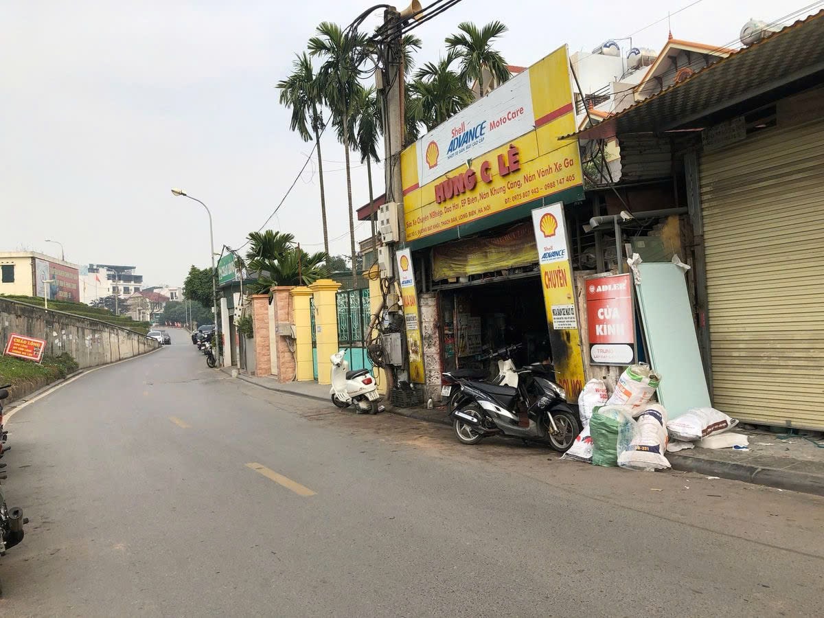 Bán nhà Thạch Bàn, diện tích 190m2, giá 18.3 tỷ, ô tô đỗ cửa