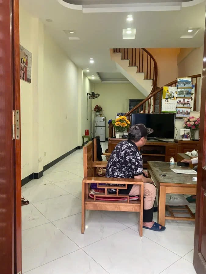 Bán nhà Yên Nghĩa Hà Đông, giá 3.4 tỷ, mặt tiền gần 4m, ô tô vào thoải mái