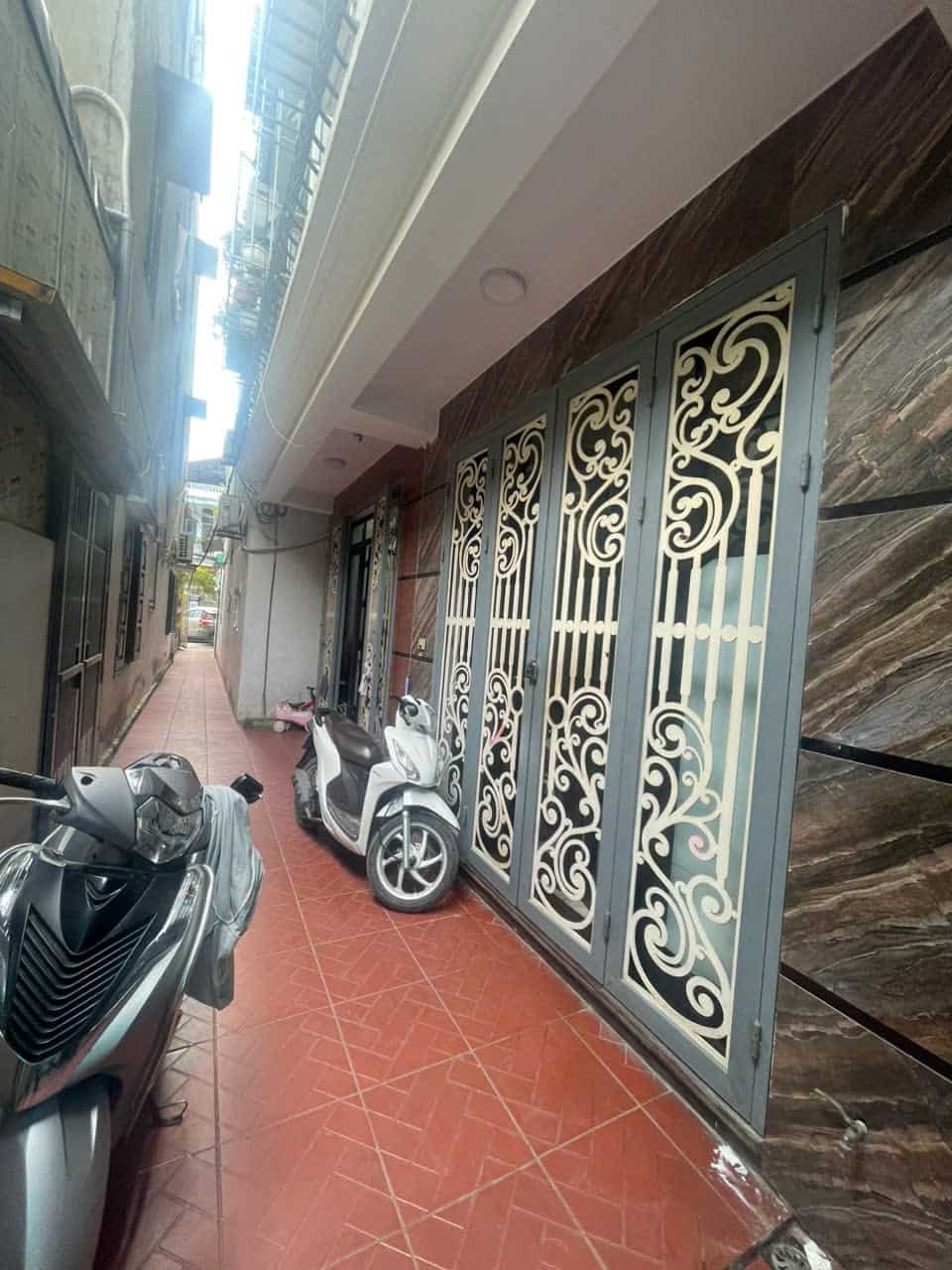 Bán nhà phố Lê Trọng Tấn, Hoàng Mai, DT 31m2, 5 tầng, nhà mới ở luôn, giá 7.5 tỷ