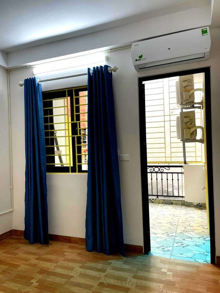 Bán nhà phố Kim Mã 32m2, 5 tầng, giá 7.5 tỷ, full nội thất