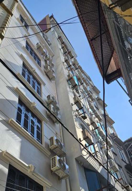 Bán nhà mặt phố Hồ Tùng Mậu, 9 tầng thang máy, DT 37m2, giá 15 tỷ