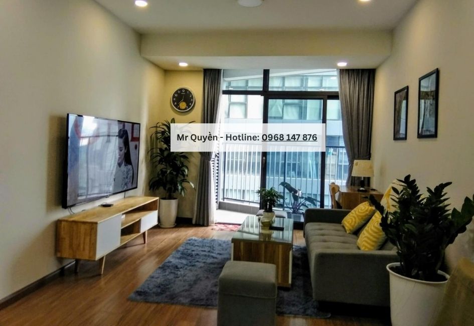 Cho thuê nhà ở Cầu Giấy 2 ngủ, giá tốt 15,5 triệu/tháng, full nội thất, view đẹp, xung quanh là hệ thống trường học, bệnh viện, văn phòng, ngân hàng và các tuyến tàu điện trên cao