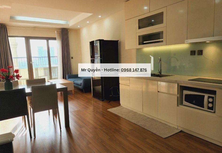 Cho thuê căn hộ tại Trung Kính, giá chỉ 14 triệu/tháng, chung cư 2 phòng ngủ đã có đủ đồ, vào ở ngay