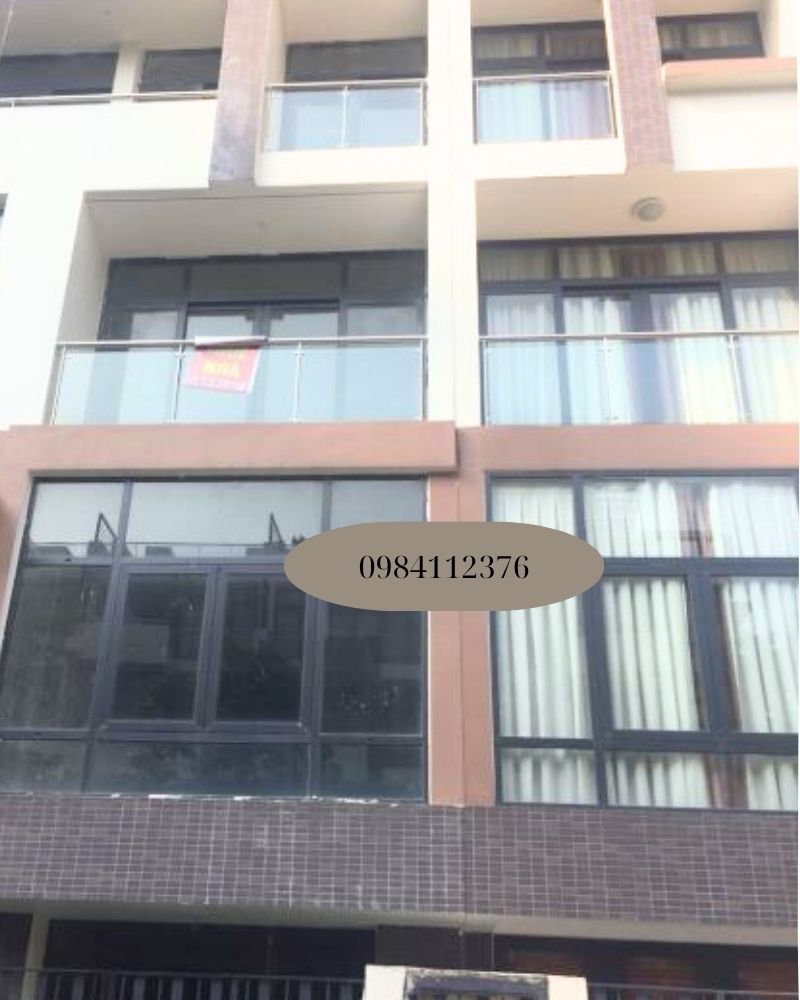 Cho Thuê Nhà Nguyễn Xiển 100m², 5 Tầng, MT 5m, Giá 30 Triệu/Tháng
