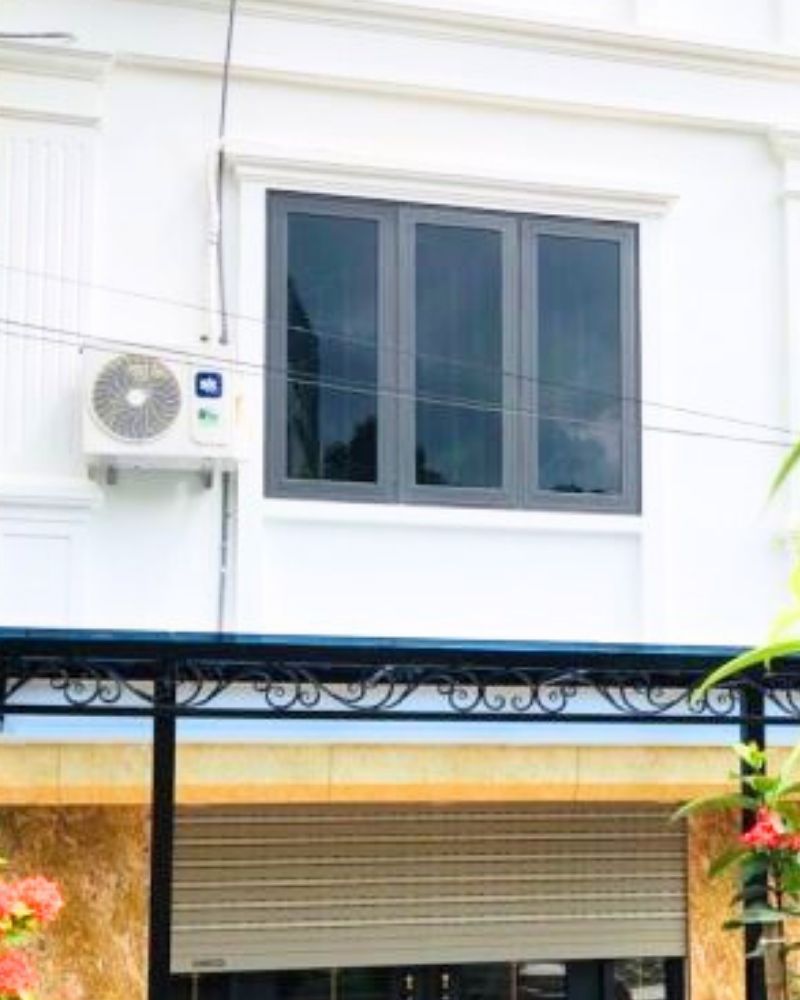 ban-nha-ngo-ngoc-lam-50m2-5-tang-full-noi-that-kinh-doanh