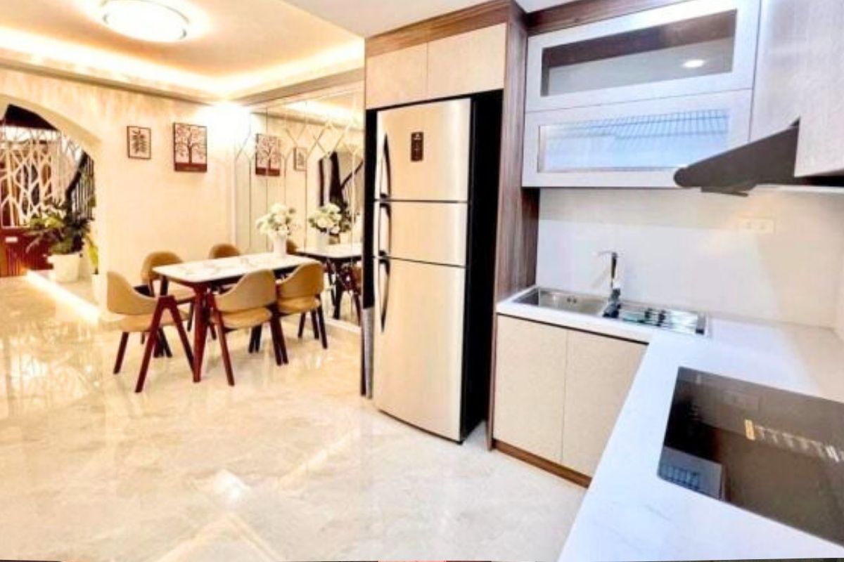 Bán Nhà Xuân Thủy, Cầu Giấy – 43m² – 6 Tầng – 5,5m Mặt Tiền – 2 Ô Tô Đỗ Cửa