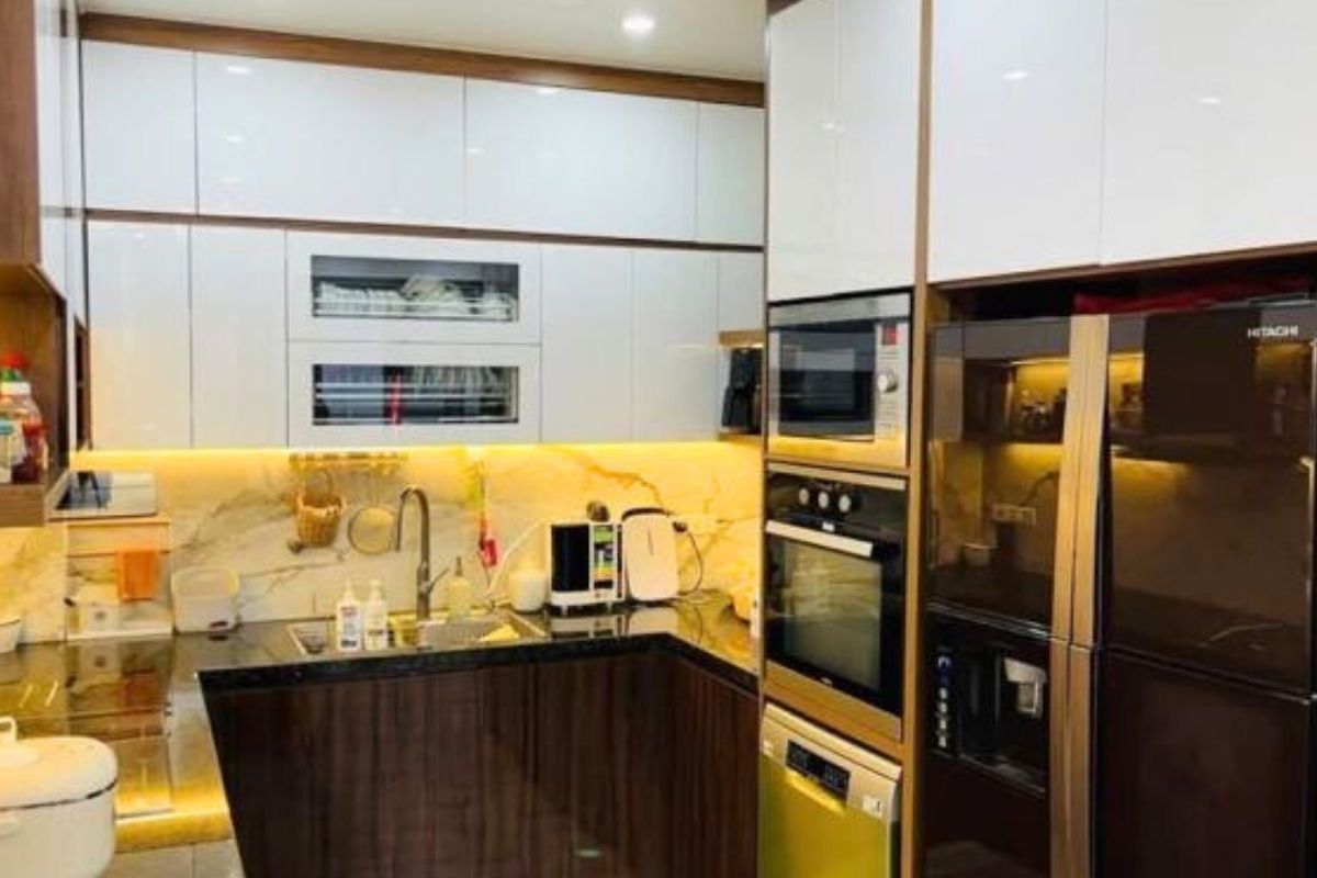 Nhà phân lô Phú Thượng 49m²,  4 tầng, ô tô, ngõ thông, giá 14,5 tỷ