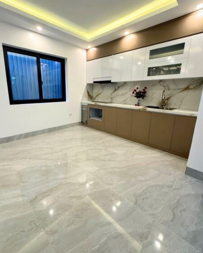 Nhà đẹp Ngọc Thụy 52m²,  4 tầng – 2 mặt thoáng –4 phòng ngủ – hơn 9 tỷ