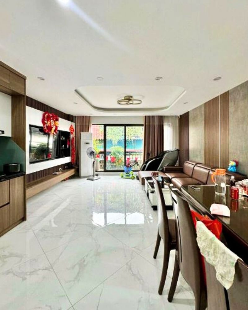 Nhà phố Đại La 53m², mt 4.8m, 6 tầng thang máy, 20.5 tỷ, gara kd