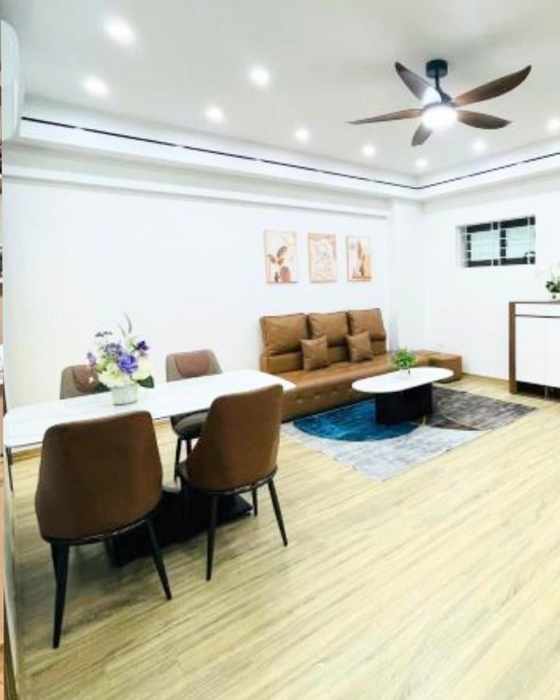 Bán Chung Cư Bắc Linh Đàm 81m² 3PN 2WC – Full Nội Thất, Ở Ngay, Giá 6 Tỷ